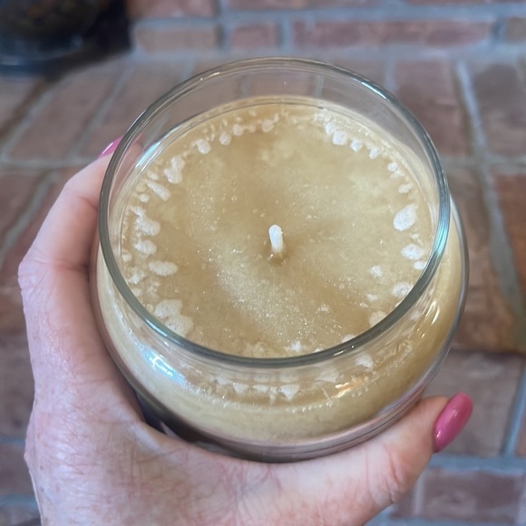 NEW Yankee Candle Santa's Cookies Large Jar Candle - Picture 4 of 4